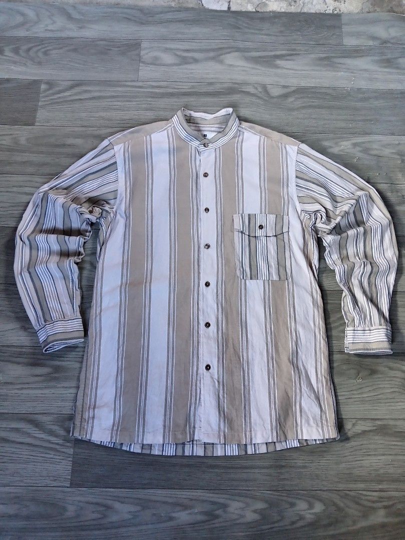 PIERRE BALMAIN (Category: Coats, Jackets and Outerwear) located in Legazpi City. Submitted by thrifttoflipp (Listing ID 1465635915, Image 2). Description: Medium on tag W 19 L 27 MOP via gcash Payment first policy +sf.
