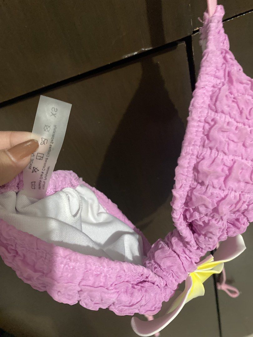 Pink aesthetic swimsuit (Category: Bikinis & Swimsuits) located in Manila. Submitted by raine_cloud (Listing ID 1465590053, Image 3). Description: .