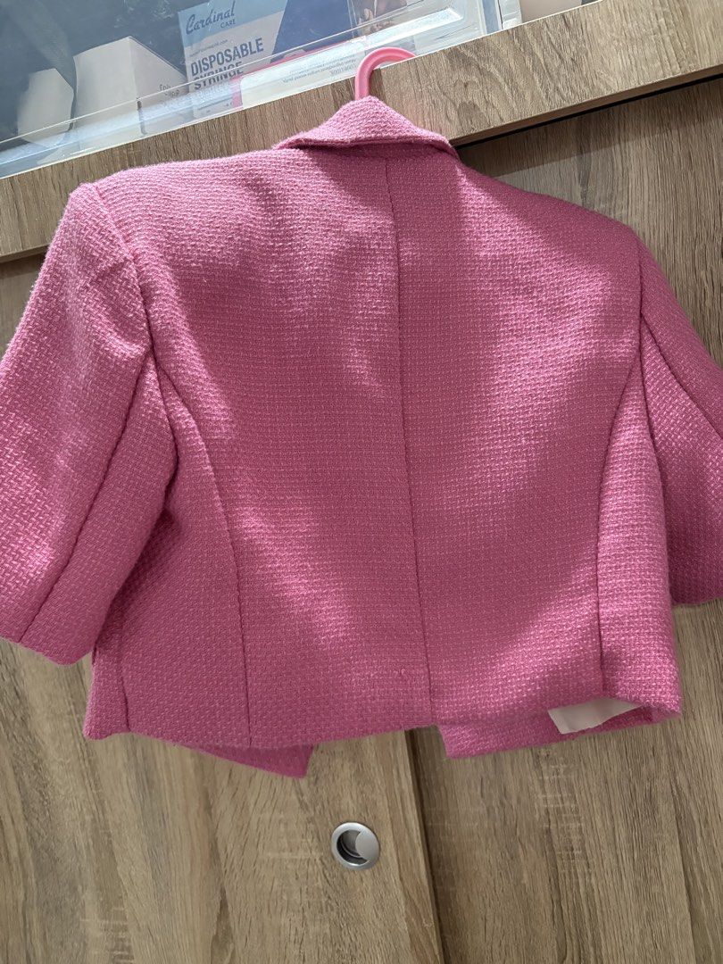 Pink Cropped Blazer (Category: Coats, Jackets and Outerwear) located in Manila. Submitted by summercookie (Listing ID 1465671635, Image 2). Description: Fits S-M.