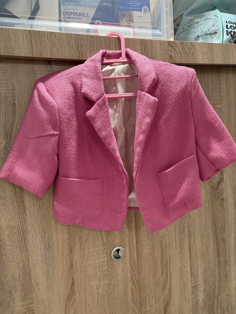 Pink Cropped Blazer (Category: Coats, Jackets and Outerwear) located in Manila. Submitted by summercookie (Listing ID 1465671635, Image 1). Description: Fits S-M.