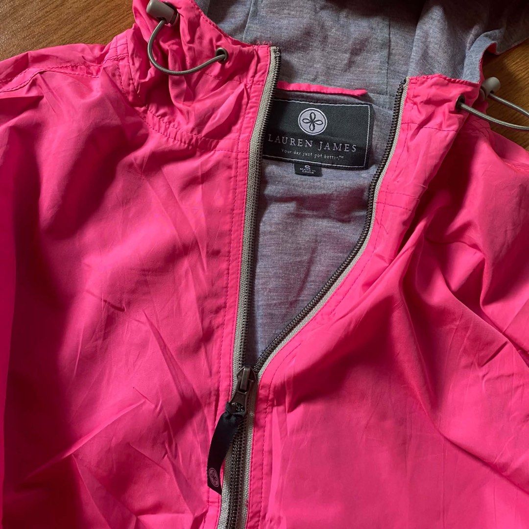 Pink windbraker (Category: Coats, Jackets and Outerwear) located in Paete. Submitted by fat.archives (Listing ID 1465670780, Image 3). Description: Dimes Bust 20 Length 25 +sf.