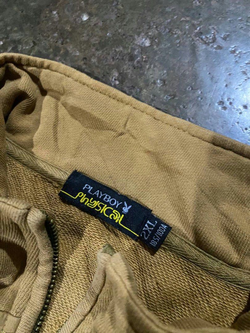 PLAYBOY QUARTER ZIP (Category: Hoodies) located in Maramag. Submitted by luxurythirft (Listing ID 1465621325, Image 3). Description: EXCELLENT CONDI NO ISSE SIZE LARGE FIT.