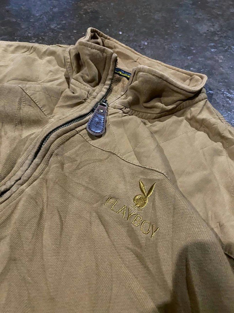 PLAYBOY QUARTER ZIP (Category: Hoodies) located in Maramag. Submitted by luxurythirft (Listing ID 1465621325, Image 2). Description: EXCELLENT CONDI NO ISSE SIZE LARGE FIT.