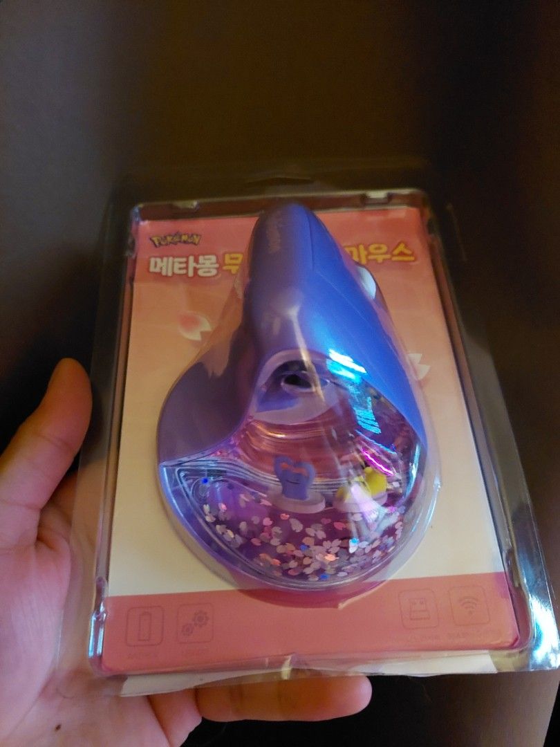Pokemon Wireless Ergonomic Mouse Ditto (Category: Mouse & Mousepads) located in Bulacan. Submitted by piaattos (Listing ID 1465736438, Image 2). Description: Pokemon Vertical Ergonomic Mouse Ditto used once, working, no issues, just not for me MOP: GCASH, MAYA, MARIBANK MOD: J&T, GGX, SDD.