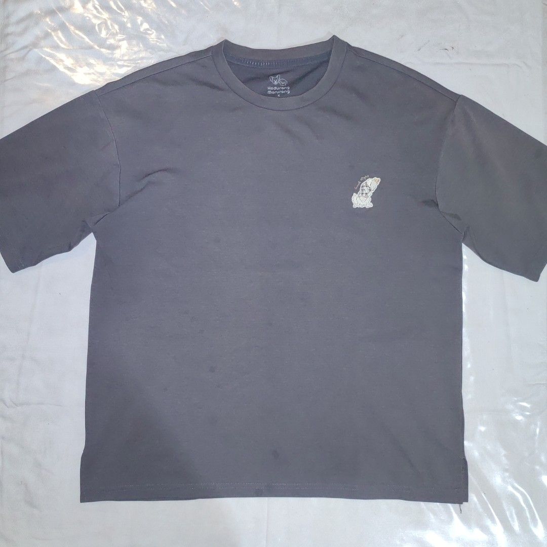 POLHAM shirts bundle (Category: Tshirts & Polo Shirts ) located in Barotac Nuevo. Submitted by yorcollections (Listing ID 1465709167, Image 2). Description: POLHAM shirts bundle Grey Actual dimensions Length 24 inches Width 20 inches White Size XL on tag Actual dimensions Length 28 inches Width 22.5 inches 200 + sf.