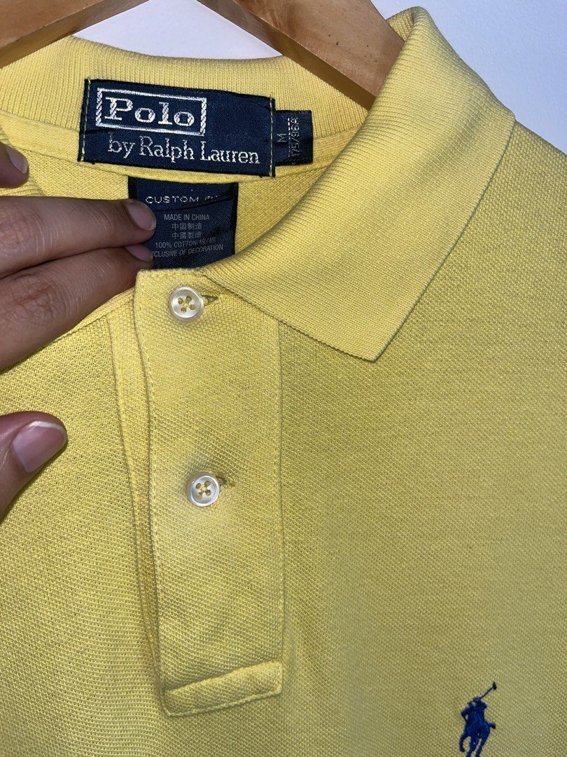 POLO RL Ralph Lauren Polo Medium (Category: Tshirts & Polo Shirts ) located in Nasugbu. Submitted by janstuffs.ph (Listing ID 1465665634, Image 3). Description: Polo RL Yellow Mesh Poloshirt Authentic💯 Size on tag: MEDIUM Dimension: 20"W x 27-29"L Best fit: MEDIUM Condition: 9.5/10 Prestine Condition Flaw: None Mine: 880 Thankyou po 🫶💕.