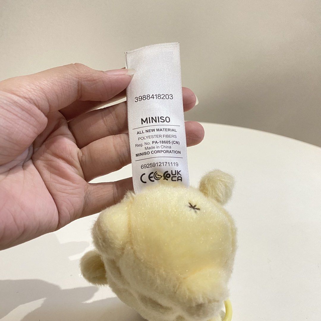 Pompompurin plush keychain (Category: Plushies & Soft Toys) located in San Pedro. Submitted by jellybean.co (Listing ID 1465622346, Image 3). Description: .