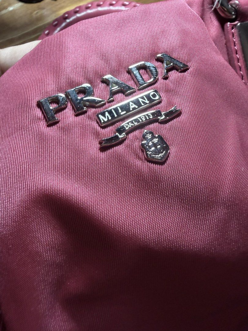 PRADA bag ( preloved) (Category: Luxury Bags & Wallets) located in Paranaque City. Submitted by iamminel (Listing ID 1465593068, Image 3). Description: Prada bag ( original) wd care card , proof of aunthenticity nice no scratches,dents no issue .