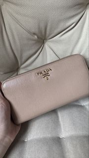 (Category: ) located in . Submitted by shop.spark.joy (Listing ID 1465751816, Image 1). Description: .