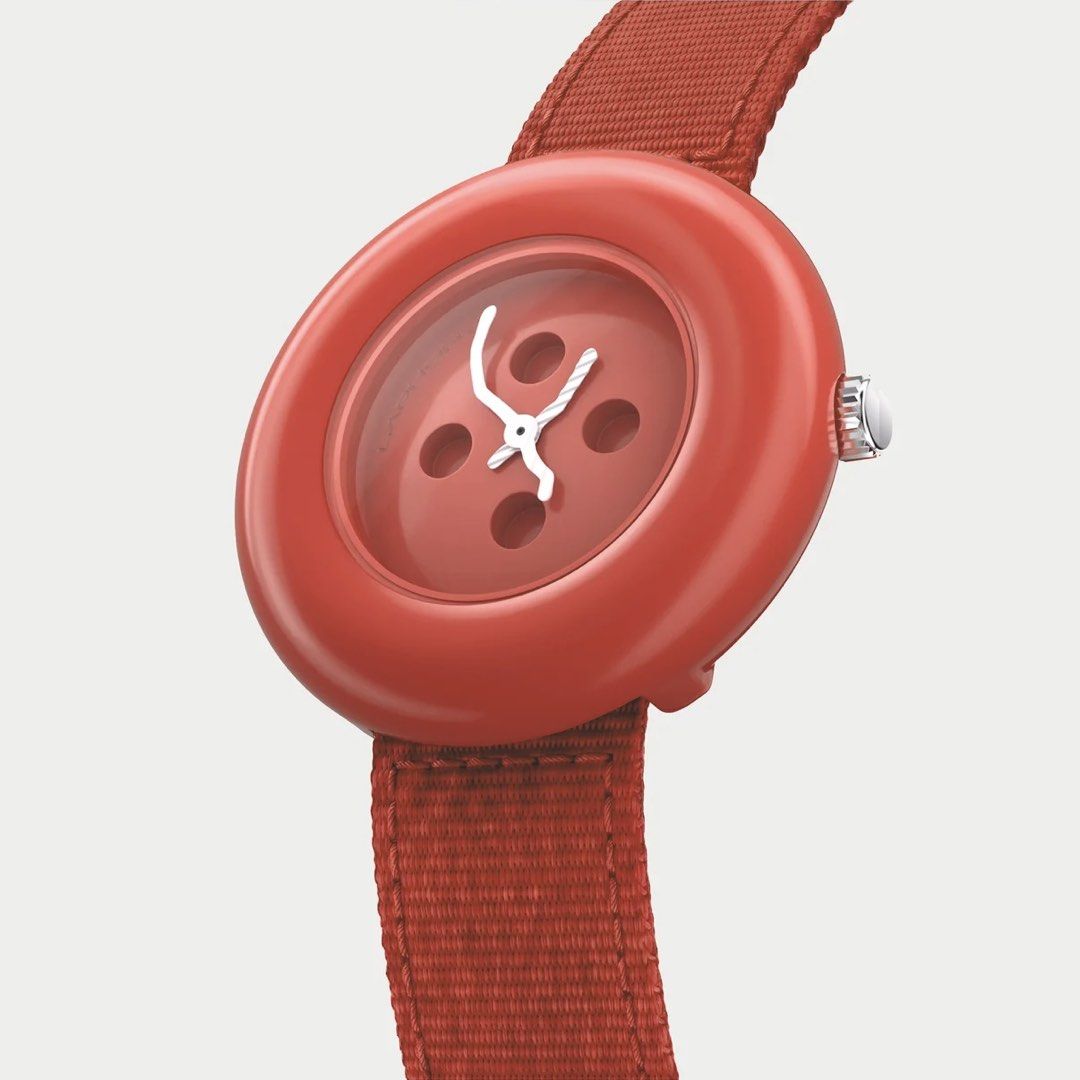 [New Drop] Pre-order / Laphont – Button Watch (Category: Women's Watches) located in San Antonio. Submitted by melodramaforever (Listing ID 1465731063, Image 2). Description: PRE-ORDER! Laphont – Button Watch ₱6,900 Pre-order price ₱7,500 Regular price This pre-order requires full payment. Item ships in 4 – 6 weeks ETA to PH: Nov 28 – Dec 5 Colors: Red, Black, Navy, Butter, Slate Blue, Pink Details: - Propriety Chronolite™ composite custom case a