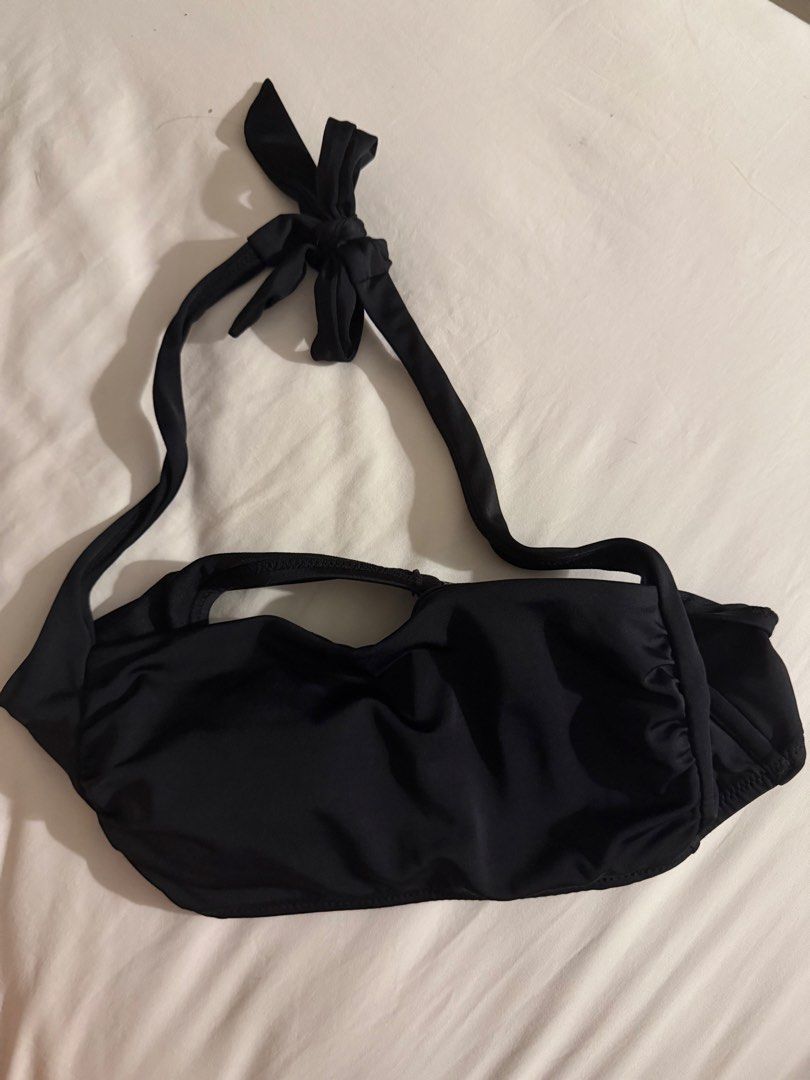 Primark Bikini (Category: Bikinis & Swimsuits) located in Makati City. Submitted by florencedoll (Listing ID 1465713769, Image 1). Description: .