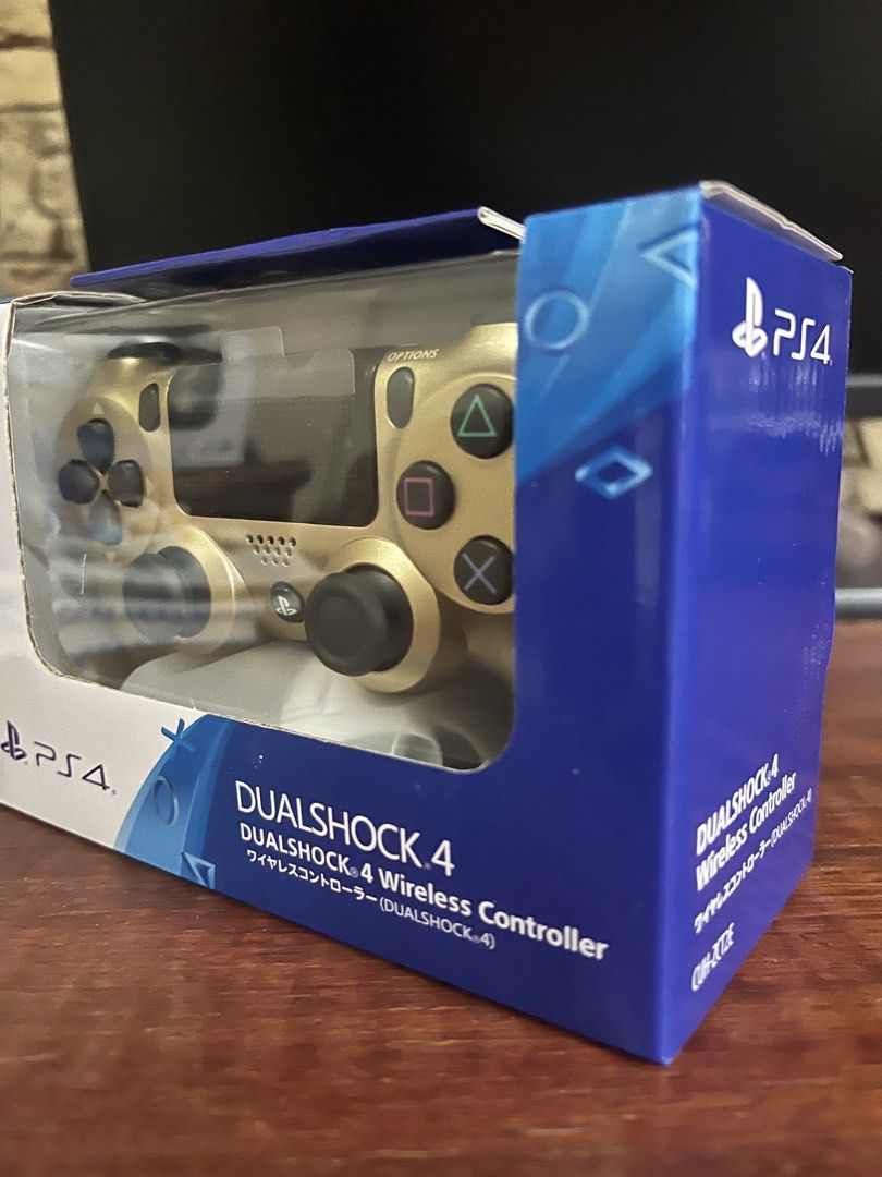 Ps4 Wireless Controller (Category: Controllers) located in Singapore. Submitted by ps4controllershub (Listing ID 1465635390, Image 2). Description: North area meet up. All colours are available. Buy 1 for $20, 2 for $36 (Brand New, Cable included) Trusted seller for 2 years and counting Available colours - Transparent Red - ⁠Transparent Blue - ⁠Transparent Clear - ⁠Camo Red - ⁠Camo Blue - ⁠Camo Green - ⁠Gold - ⁠Dark Grey Self collect at Semb Mrt 