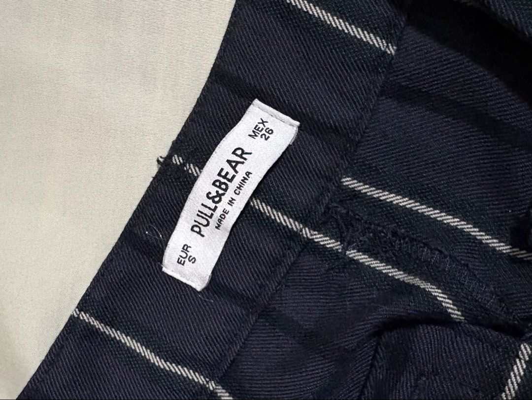 Pull & Bear Stripes Trousers 26 (Category: Other Bottoms) located in Tanza. Submitted by basti.declutters (Listing ID 1465582740, Image 2). Description: Steal price already Last price posted Rfs: di na kasya.