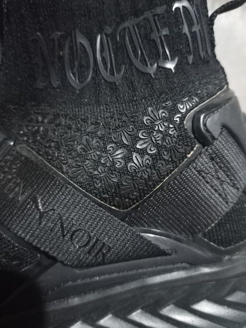 Puma X En Noir Chromehearts Vibes (Category: Sneakers) located in Mabalacat. Submitted by hasashoe (Listing ID 1465684591, Image 2). Description: SIZE ON PIC EXCELLENT CONDITION READY TO WEAR GOOD WORKING PERFORMANCE.