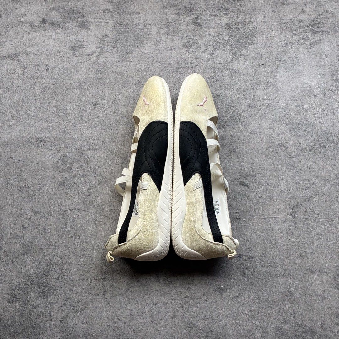 PUMA x Rosé Speedcat (Category: Sneakers) located in Iligan City. Submitted by gabrielsxn (Listing ID 1465695147, Image 3). Description: PUMA x Rosé Speedcat Size: US Women’s 10 | EU 41 | CM 26.5 ✅Good Condition Mine: ₱1899.