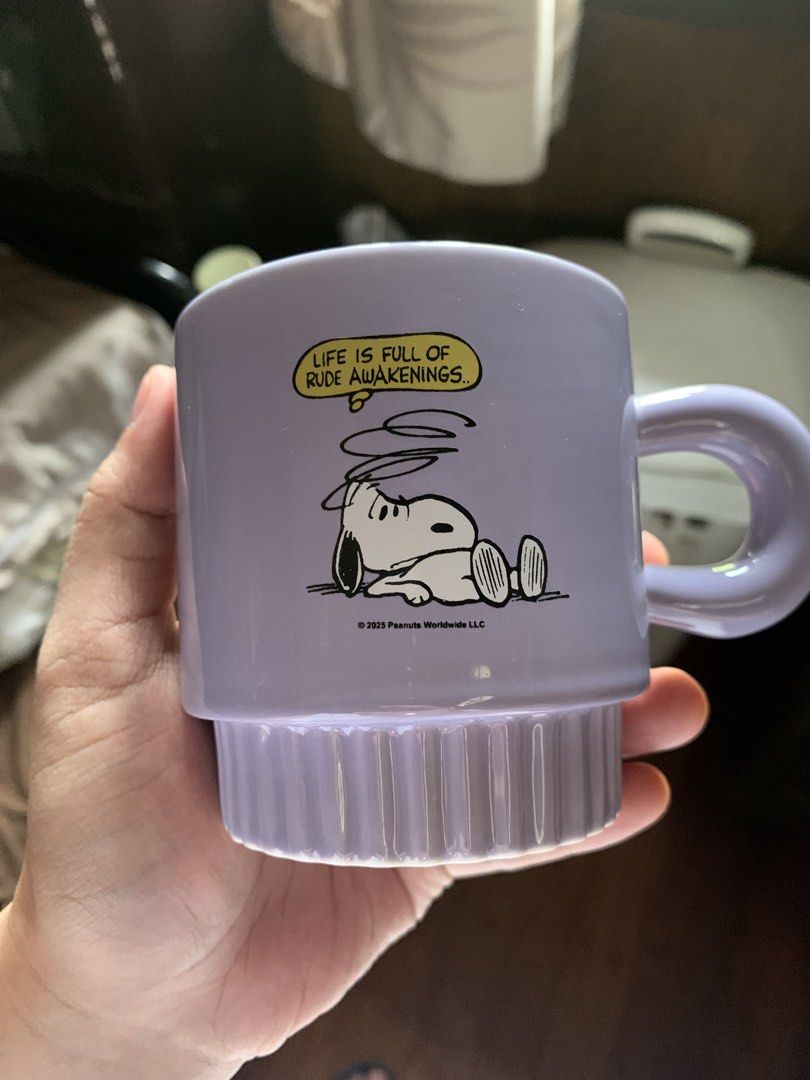 Purple Snoopy Peanuts Coffee Tea Glass Mug (Category: Coffee & Tea Tableware) located in Valenzuela. Submitted by moonlightperks (Listing ID 1465633562, Image 1). Description: I bought this last July 2026 as an impulse buy from Miniso for ₱180. I only ever used it once but I realized that I have no use for it because I mostly drink iced coffees. CONDITION & INCLUSIONS: - The item no longer comes in its original box kasi natapon ko na after purcha