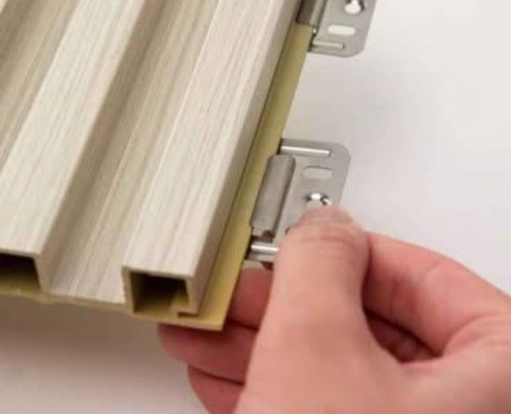 PVC METAL CLIP PVC BUCKLE (Category: Construction & Building Materials) located in Manila. Submitted by whocares30 (Listing ID 1465729250, Image 2). Description: 📌 METAL CLIP / BUCKLE Para sa PVC Ceiling Panel at PVC Fluted Panel 💰 PRICE: ₱6.00 / piece 💡 Gusto mo ng professional at malinis na wall at ceiling finish? Subukan ang PVC Wall Panel Metal Clip / Buckle! ✅ Matibay na metal – hindi madaling masira ✅ Hidden installation – walang visible