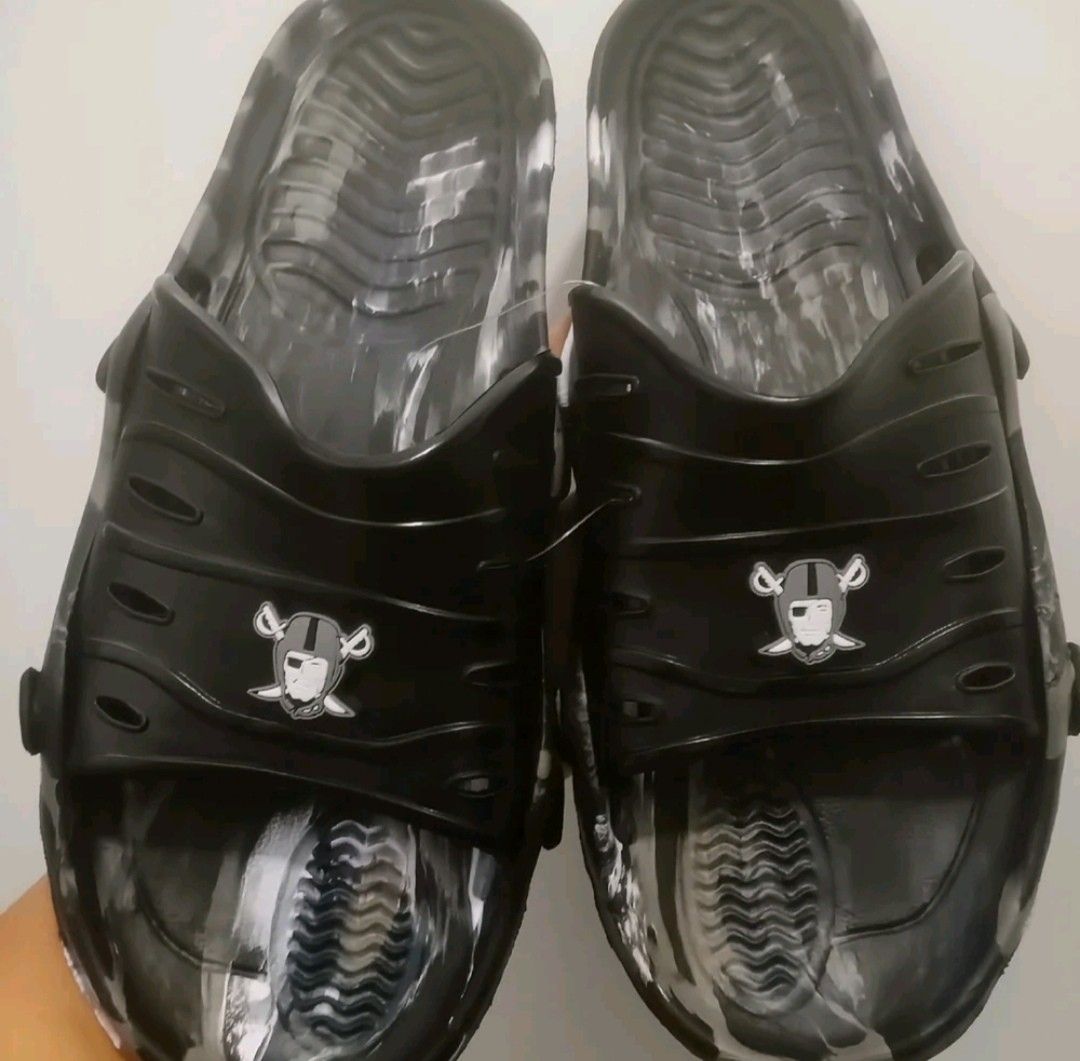 RAIDERS CUSTOMIZED SLIDES 5-10 AVAILABLE SIZE (Category: Slippers & Slides) located in Tanay. Submitted by tykezz (Listing ID 1465666949, Image 2). Description: PAY NOW SHP NOW WHOLESALE X RETAIL TANAY RIZAL.
