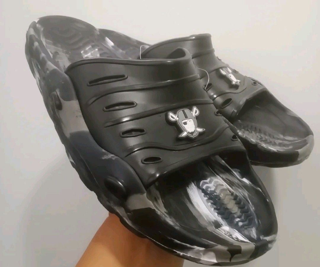 RAIDERS CUSTOMIZED SLIDES 5-10 AVAILABLE SIZE (Category: Slippers & Slides) located in Tanay. Submitted by tykezz (Listing ID 1465666949, Image 3). Description: PAY NOW SHP NOW WHOLESALE X RETAIL TANAY RIZAL.