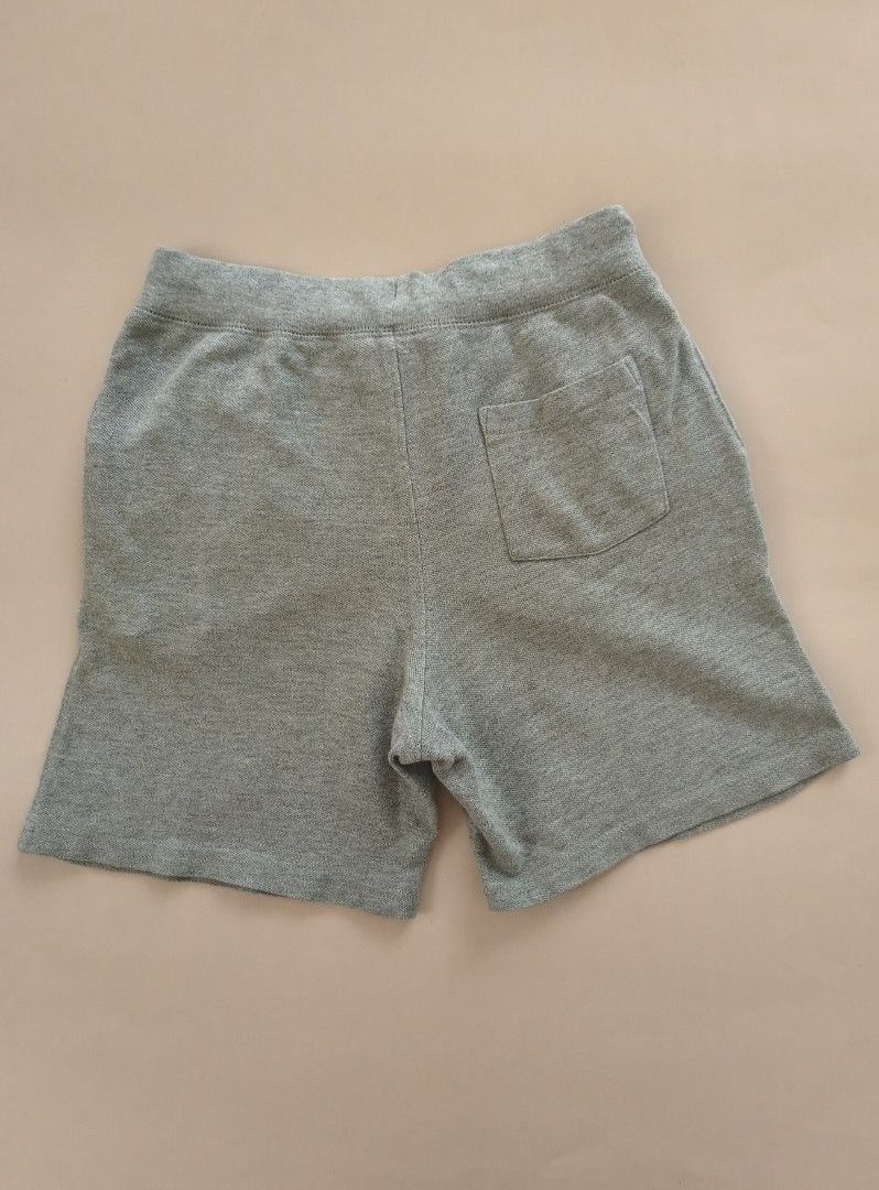 Ralph Lauren 7yo (Category: Babies & Kids Fashion) located in Cebu City. Submitted by little_mush.room (Listing ID 1465641572, Image 3). Description: preloved RL grey shorts size : 7yo.