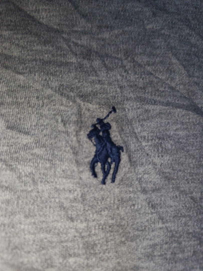 ralph lauren polo (Category: Tshirts & Polo Shirts ) located in Manila. Submitted by swiftbear_7ed2ec (Listing ID 1465648089, Image 3). Description: Ralph Lauren Custom-fit polo, honest issue side slit.