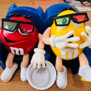 Vintage M&M Dispenser, Toys & Collectibles, Memorabilia & Antiques