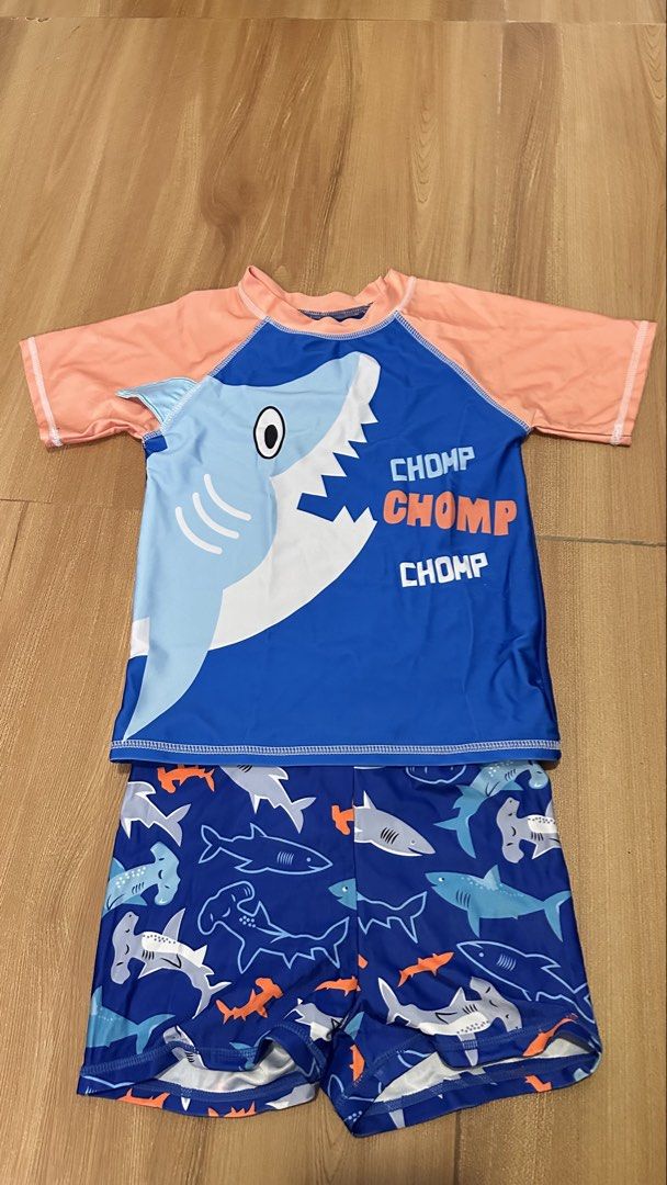 Rashguard for Kids (Category: Babies & Kids Fashion) located in Taguig. Submitted by cilegna (Listing ID 1465603119, Image 1). Description: Take All for ₱550 Can fit 1 to 4 yrs old..
