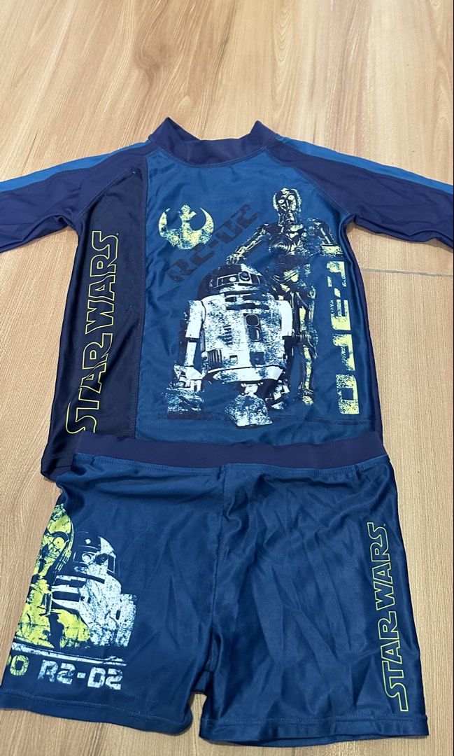 Rashguard for Kids (Category: Babies & Kids Fashion) located in Taguig. Submitted by cilegna (Listing ID 1465603119, Image 3). Description: Take All for ₱550 Can fit 1 to 4 yrs old..