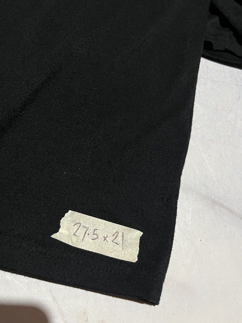 Realtree Black Long Sleeve Graphic Tee (Category: Tshirts & Polo Shirts ) located in Cavite. Submitted by christianzuuu (Listing ID 1465725603, Image 3). Description: - Brand: Realtree - Color: Black - Design: Mountain and forest chest graphic with orange logo, 'REALTREE' text down left sleeve - Fit/Style: Regular fit, crew neck - Measurements: ~27.5" length x 21" pit to pit - Condition: Good pre-loved condition.