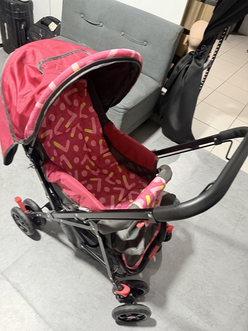 Red Baby Stroller with Canopy (Category: Strollers) located in Pasig City. Submitted by galeden (Listing ID 1464491812, Image 3). Description: - Red baby stroller, ideal for infants-toddler - Comes with a protective canopy for sun protection. - Designed for easy folding and carrying. - Perfect for taking your little one on outings. -Used Thrice only - Apruva .