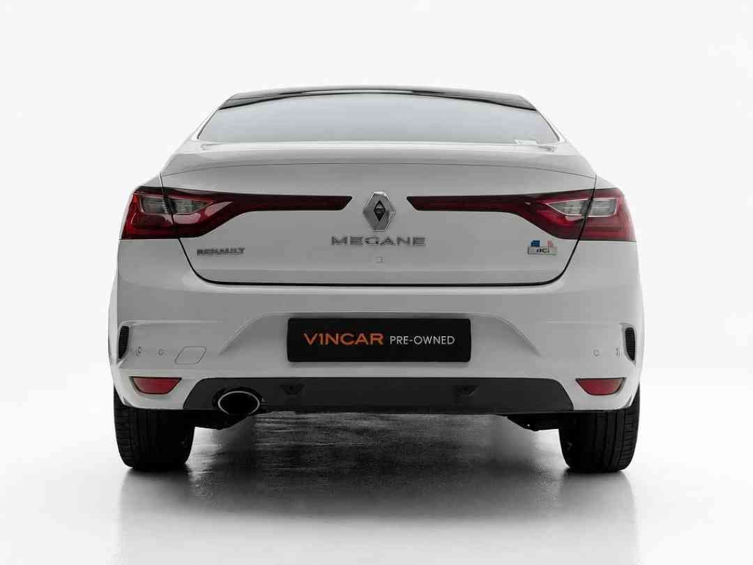 Renault Megane Sedan Diesel 1.5T dCi (A) (Category: Used Cars) located in Singapore. Submitted by vincar_pre-owned (Listing ID 1465674459, Image 3). Description: Elegant French sedan with premium continental styling and exceptional fuel efficiency. Contact us today to arrange a viewing for this unit at the V1ncar pre-owned showroom now! Features: 1.2L turbocharged TCE engine producing 130bhp/205nm, 7-speed EDC auto transmission. Accessories: Keyl