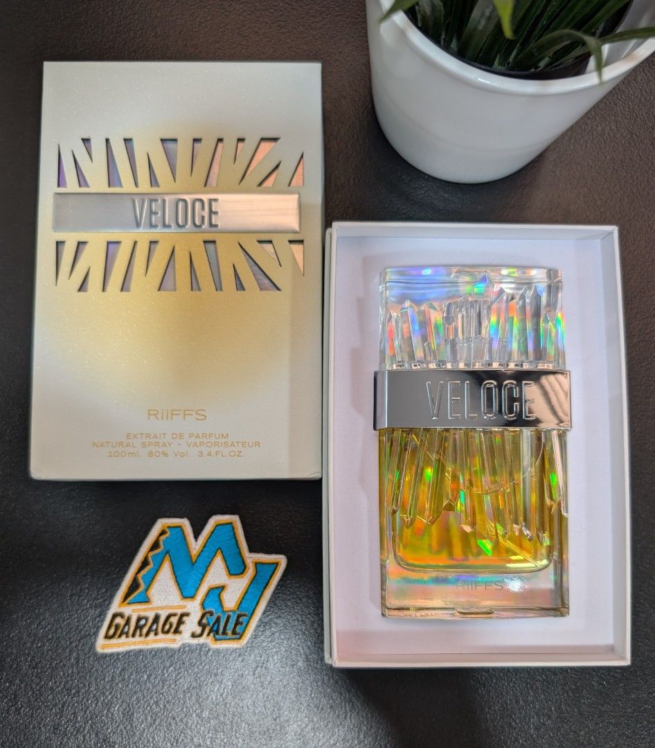 Riiffs Veloce Extrait De Parfum 100ml (Category: Fragrance & Deodorants) located in Santa Maria. Submitted by mjgaragesale (Listing ID 1465678052, Image 2). Description: Riiffs Veloce Extrait De Parfum 100ml ◉ 100/100ml Few spray missing ◉ Complete with box ◉ Unisex ◉ 100% Legit / Original ◉ Best alternative for Angels' Share On The Rocks Reviews: https://youtube.com/shorts/wYt6BaipuVY?si=wZK32CJO8TNpHP0k https://youtube.com/shorts/xTyeRyURxq4?si