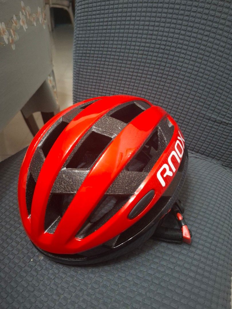 RNOX Cycling Helmets (Category: Bicycles) located in Santa Rosa. Submitted by keenlion_abc5dc (Listing ID 1465634230, Image 2). Description: 🚨 FOR SALE: 2 PCS RNOX CYCLING HELMETS! 🚨 Selling these 2 Rnox cycling helmets as a bundle! 🪖🚴‍♀️ • 1 Black Rnox helmet — Large • 1 Red Rnox helmet — Large • ₱1,000 FOR BOTH — TAKE ALL! • USED ONCE ONLY! • Minimal wear / very good condition • Perfect for cycling / biking • Selling as a pair •Can be sold 