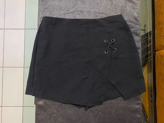 (Kategori: ) berada di . Dikirim oleh preloved_thrift98 (ID iklan 1465580142, Gambar 1). Deskripsi: .