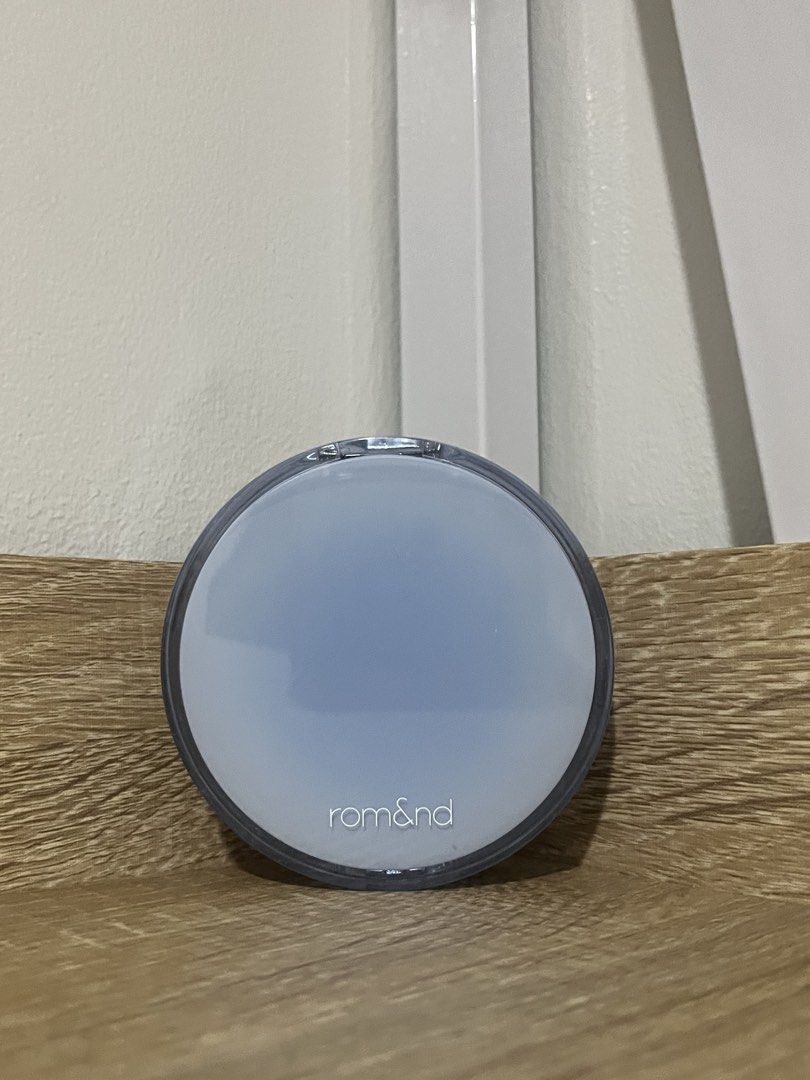 rom&nd/romand cushion foundation (Category: Makeup) located in Alburquerque. Submitted by yvesarchives (Listing ID 1465709639, Image 1). Description: - Brand new and sealed! - shade 03 natural21 - rfs: stopped wearing makeup.