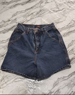 (Category: ) located in . Submitted by once.twice (Listing ID 1465586572, Image 1). Description: .