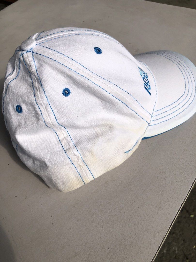 Roxy vintage cap (Category: Caps & Hats) located in Quezon City. Submitted by avathriftfinds (Listing ID 1465641775, Image 2). Description: .