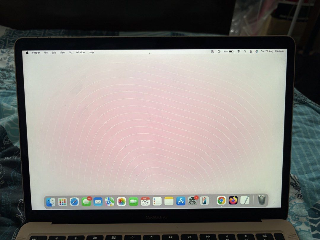 RUSH SALE Macbook Air 2020 (Category: Laptops & Notebooks) located in Cainta. Submitted by bubblesnblossoms (Listing ID 1465744564, Image 3). Description: 💻 LAPTOP FOR SALE — i3 / 8GB RAM / 256GB STORAGE Selling my laptop since it’s no longer being used. It was my daily laptop throughout college (2020–2025) and is still working well overall. 📌 SPECS • Intel Core i3 Processor • 8GB RAM • 256GB Storage • Bought in 2020 ✅ CONDITION • Fully functio