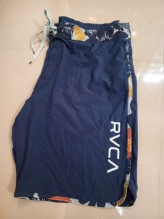 (Category: ) located in . Submitted by thriftniea (Listing ID 1465647719, Image 1). Description: .