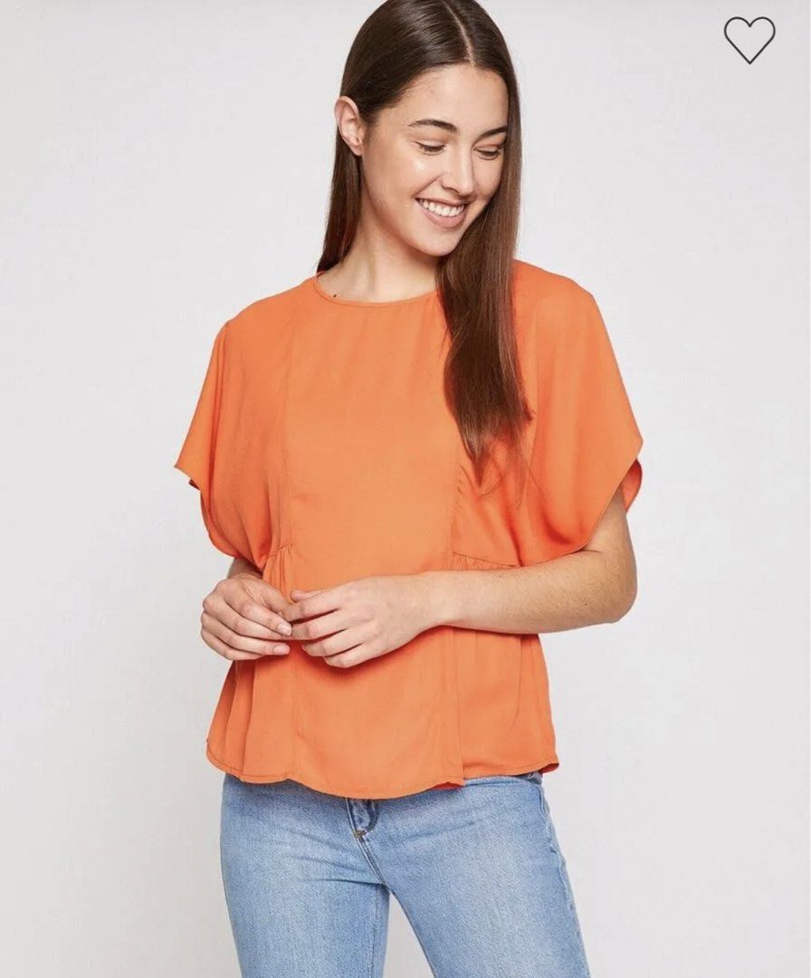 ‼️SALE‼️ Zara Basic Batwing Sleeves Top (Category: Blouses) located in Taguig. Submitted by k.clovel (Listing ID 1465694915, Image 2). Description: Size XS, fits up to S. Item would be coming from Isabela, 2-3 days eta to MM. Sf is 75-150 thru j&t. .