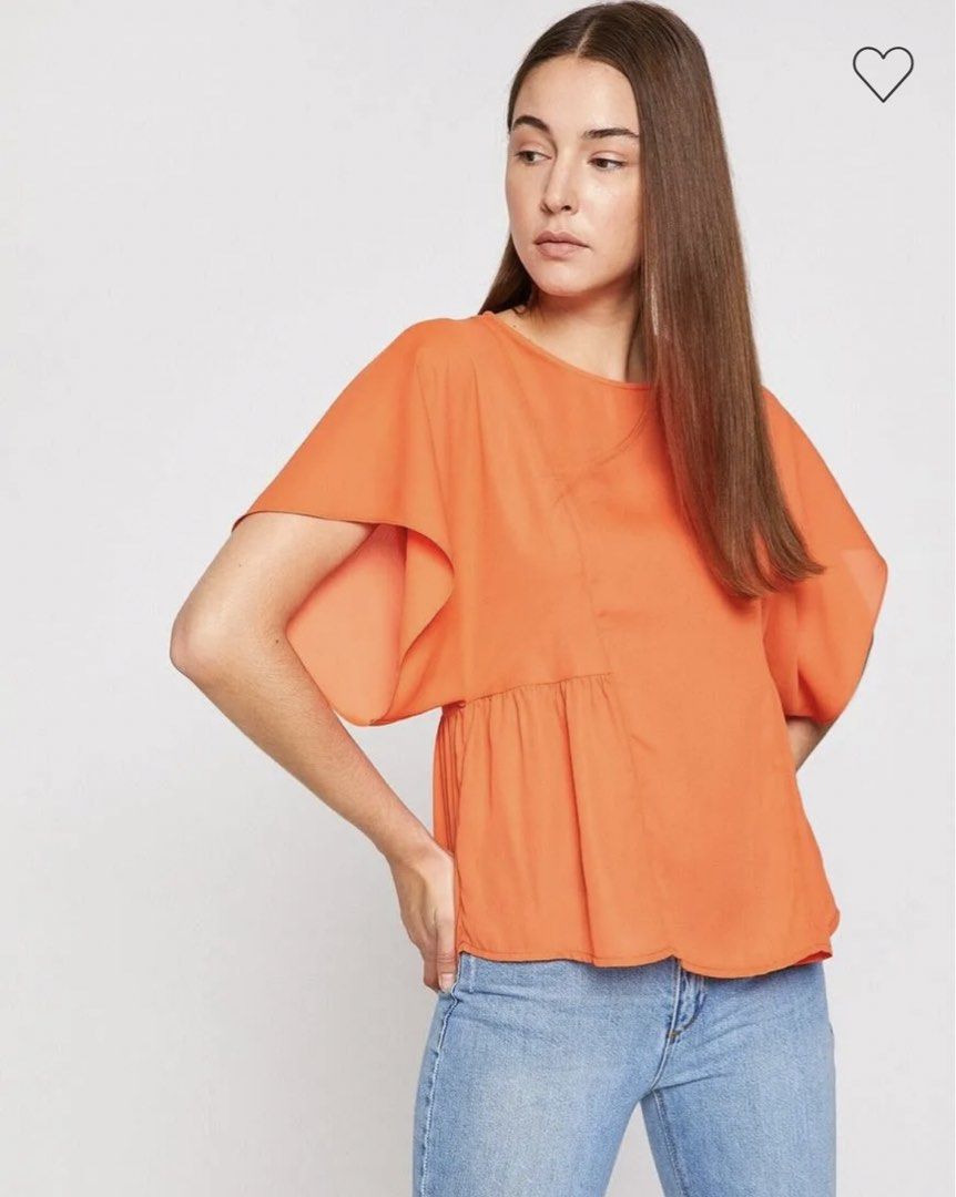 ‼️SALE‼️ Zara Basic Batwing Sleeves Top (Category: Blouses) located in Taguig. Submitted by k.clovel (Listing ID 1465694915, Image 1). Description: Size XS, fits up to S. Item would be coming from Isabela, 2-3 days eta to MM. Sf is 75-150 thru j&t. .