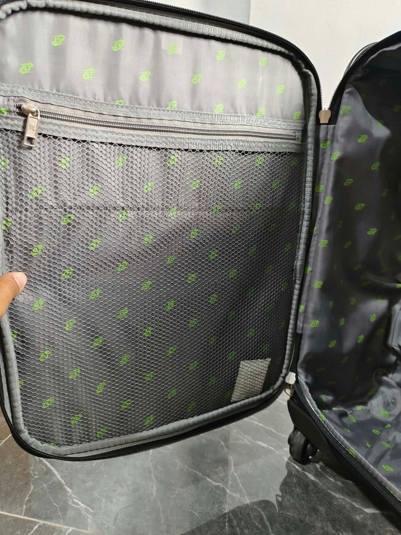 🧳AMERICAN TOURISTER (Category: Luggage) located in Manila. Submitted by chocoman0235367 (Listing ID 1465674080, Image 2). Description: 📍 AMERICAN TOURISTER BY SAMSONITE NYLON SPINNER LUGGAGE📍 ⚡⚡SALE⚡⚡ Imported from japan Carry on,cabin,small Size ✨Softcase Nylon Polyester ✨Top Carrier Handle ✨Telescopic Push Handle ✨Security Coded lock ✨Smooth and Silent 360Rotation wheels ✨Front zipper Pocket ✨Wide space Suitcase With Support Strap and Pocket