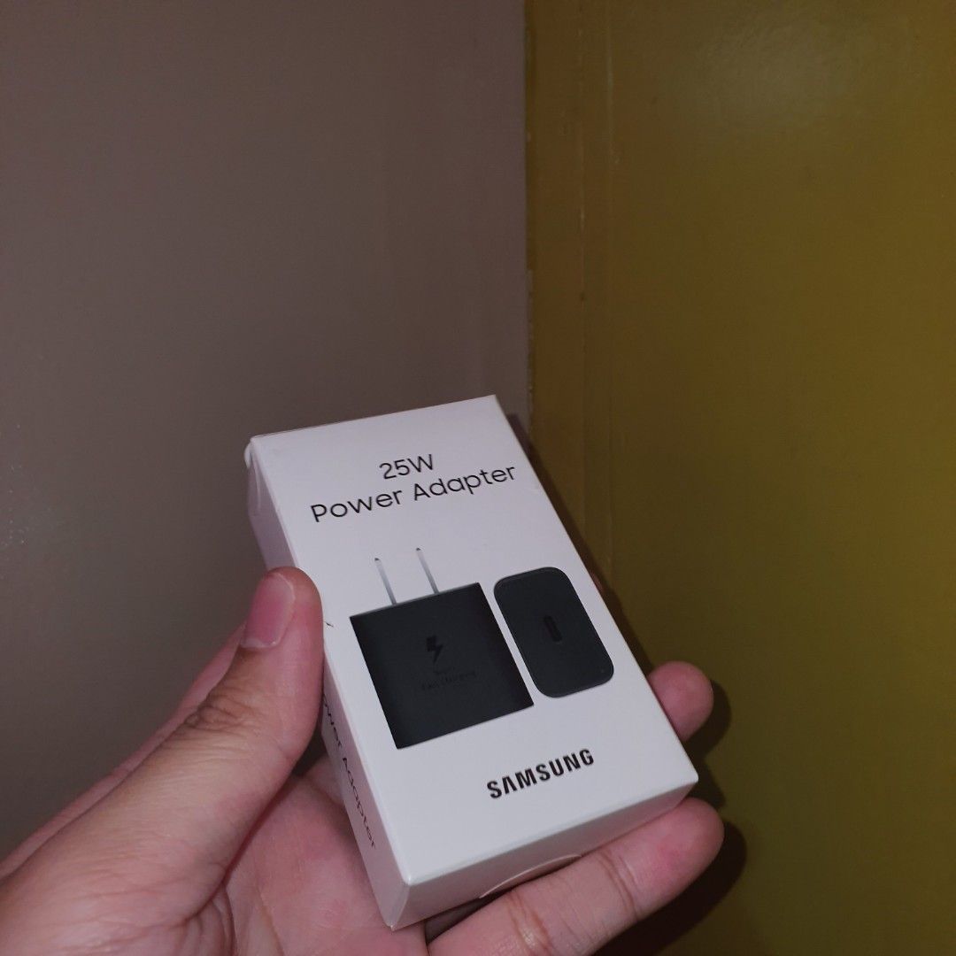 Samsung 25w super fast charger (Category: Craft Supplies & Tools) located in Pasig City. Submitted by fasttech01 (Listing ID 1465582484, Image 2). Description: .