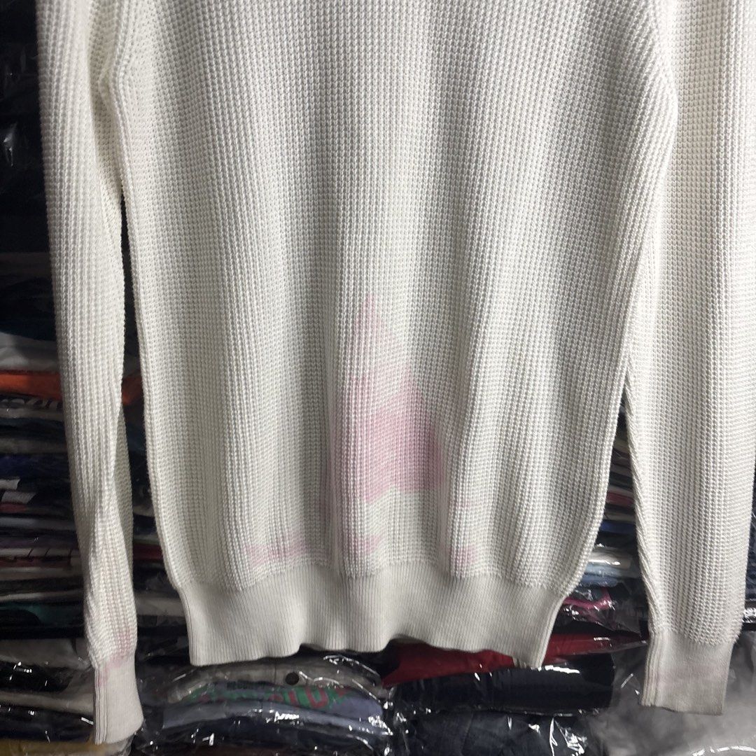 Sandro Paris - White Waffle Knit Sweater Size M (Category: Longsleeves) located in Cavite. Submitted by goodstayojan.cvt (Listing ID 1465720324, Image 2). Description: Sandro- Knitted Longsleeve M on tag(17.5 x 28 x 27sleeves) Verygood Condition Flaw: Stains, see detailed pics Negotiable! Kindly dm for your offer! Details posted. Dm us for more inquiries. Thanks. BUY AT YOUR OWN RISK! NO RETURN/EXCHANGE POLICY! SHIPS 1-3 DAYS AFTER PURCHASE! .