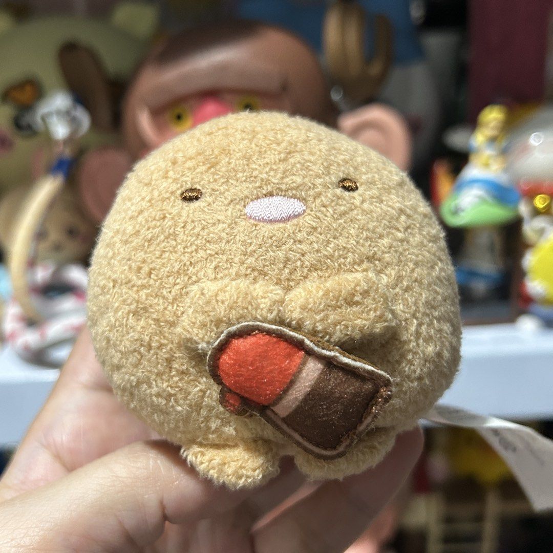 San-X Sumikko Gurashi Plush Charm (Category: Plushies & Soft Toys) located in Quezon City. Submitted by kitsune.treasures (Listing ID 1465704719, Image 1). Description: *First to pay policy! *1 day reservation only. Failure to pay on time, auto cancel. 📍Quezon City * MOD: J&T | Lalamove * MOP: GCASH | BPI 📦ON HAND AND READY TO SHIP! CONDITION: WHAT YOU SEE IS WHAT YOU GET. Dimensions: Kindly check the photos for the actual measurements. Please 