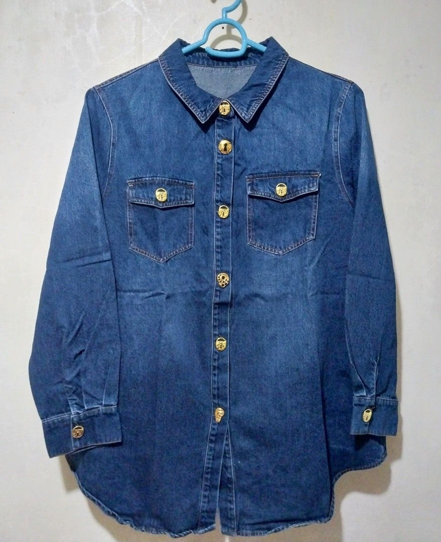Schiaparelli gold button denim long-sleeves (Category: Longsleeves) located in Manila. Submitted by PrinceDani.Clothing (Listing ID 1465750822, Image 1). Description: schiaparelli gold button denim long-sleeves xl fit 23in width 31.5in length excellent condition .