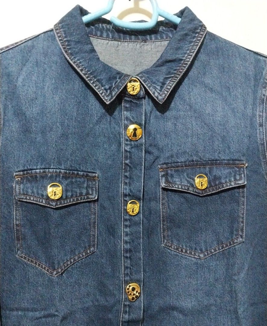 Schiaparelli gold button denim long-sleeves (Category: Longsleeves) located in Manila. Submitted by PrinceDani.Clothing (Listing ID 1465750822, Image 3). Description: schiaparelli gold button denim long-sleeves xl fit 23in width 31.5in length excellent condition .