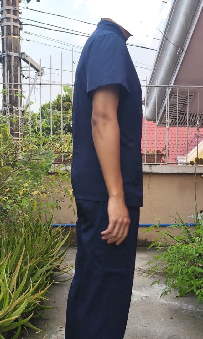 Scrub Suit (Category: Coats, Jackets and Outerwear) located in Agdangan. Submitted by den_sells (Listing ID 1465081920, Image 3). Description: - open for price negotiations RULES: ❌ COD ✅ FIRST PAY BASIS ✅ MINE NOW = PAY NOW ✅ 2 DAY RESERVATION, IF UNPAID = RESERVATION IS VOID LOCATION: Laguna SHIPPING: J&T Express Philippines.
