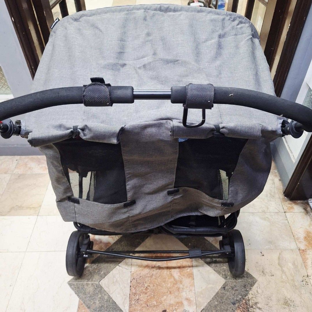Seebaby Double / Twin Stroller (2 seater) (Category: Babies & Kids Fashion) located in Manila. Submitted by gadgetwiz1986 (Listing ID 1465624867, Image 3). Description: Original Seebaby.