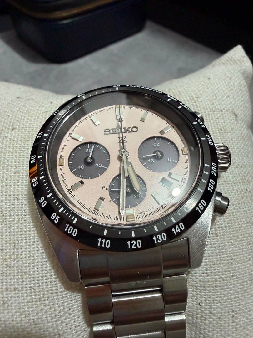 Seiko Prospex Speedtimer Solar Chronograph (Category: Men's Watches) located in Makati City. Submitted by allaineallaine (Listing ID 1465642584, Image 3). Description: For Sale/Trade Brand New Seiko Prospex Speedtimer Solar “Salmon Pink” Chronograph SBDL127 / SSC963 Complete Inclusions With Box and Warranty Card Key Specifications: Reference: (SBDL127) indicated on warranty card Movement: Seiko Caliber V192 Solar Chronograph (6-month power reserv